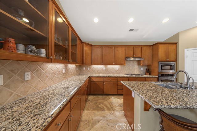 Detail Gallery Image 18 of 46 For 31686 Leather Wood, Winchester,  CA 92596 - 3 Beds | 3 Baths