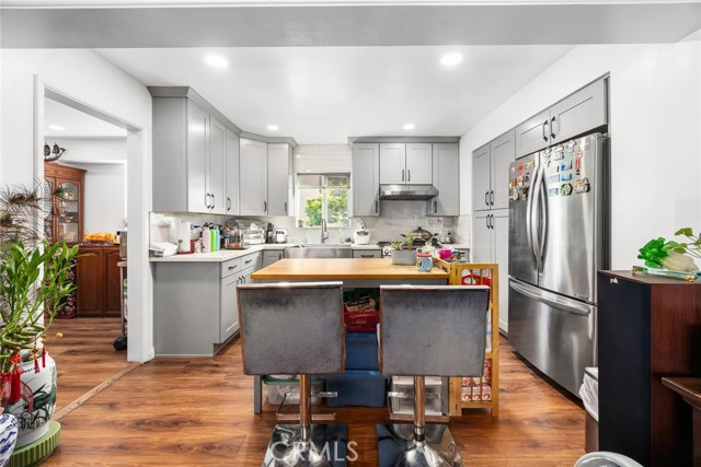 Detail Gallery Image 6 of 28 For 1150 Okoboji Dr, Arcadia,  CA 91007 - – Beds | – Baths