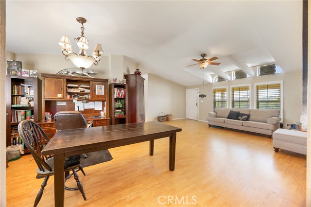 Detail Gallery Image 9 of 25 For 24090 Juniper Hills, Homeland,  CA 92548 - 4 Beds | 2 Baths