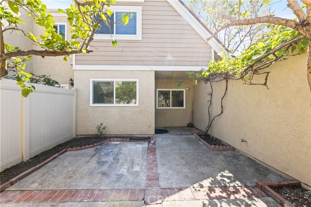 Detail Gallery Image 21 of 28 For 51 Golden Glen St #1,  Irvine,  CA 92604 - 3 Beds | 2 Baths