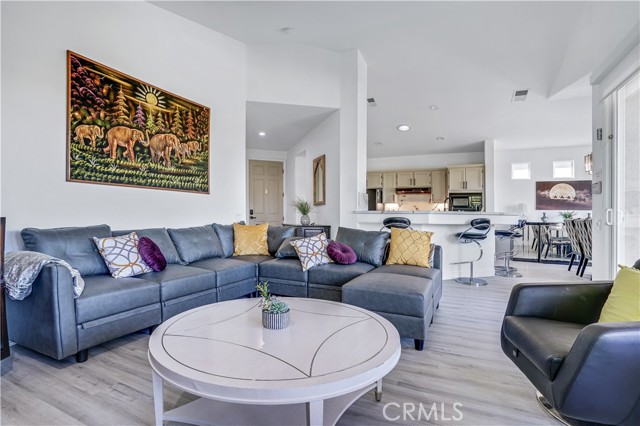 29382 W Laguna Drive, Cathedral City CA: https://media.crmls.org/medias/52fcaa79-a973-4e08-910b-c95519b791c9.jpg