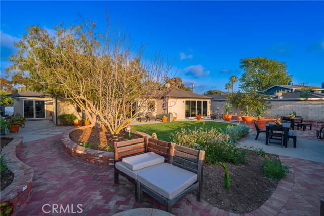 Detail Gallery Image 47 of 68 For 1933 Whittier Ave, Costa Mesa,  CA 92627 - 4 Beds | 2 Baths