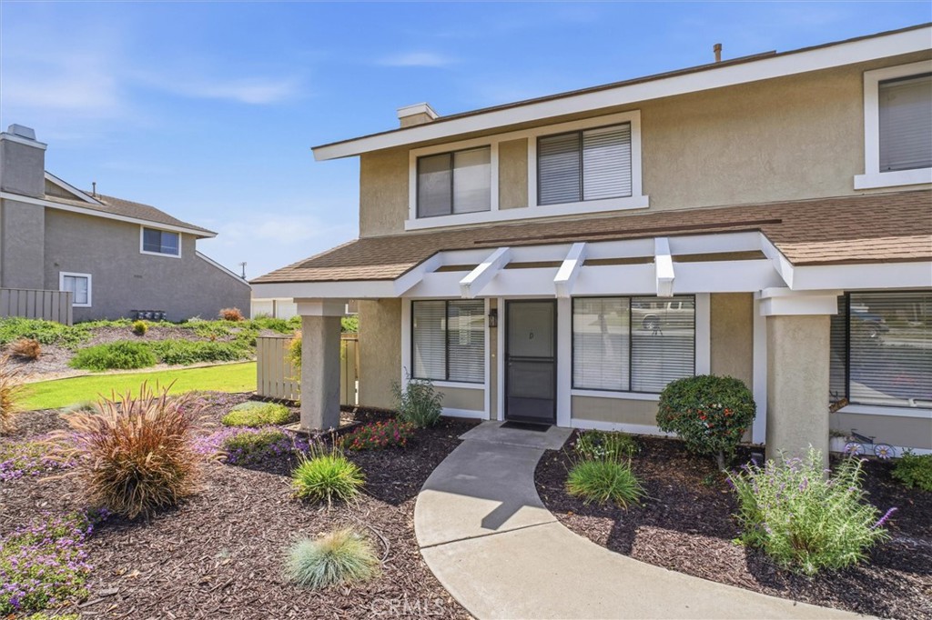 1192 Sumner #D