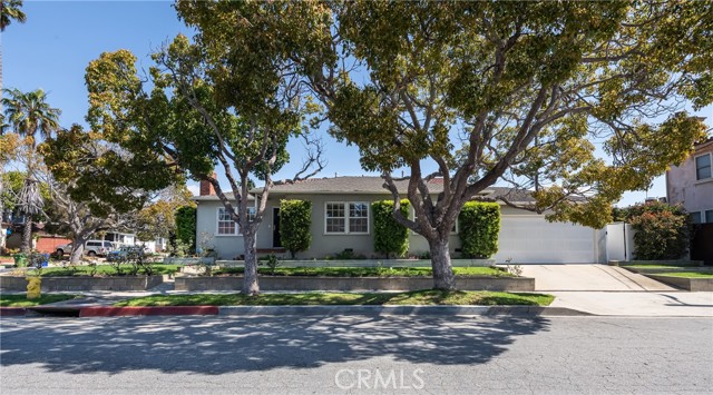 1600 21st Street, Manhattan Beach, California 90266, 3 Bedrooms Bedrooms, ,2 BathroomsBathrooms,Residential,Sold,21st,SB24044657