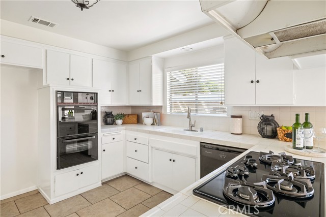 1941 W 235th Place, Torrance CA: https://media.crmls.org/medias/52fe284f-84e2-4129-88ed-fbfa929061bf.jpg
