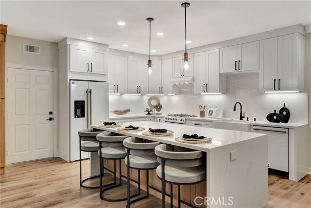 311 22nd Street, Huntington Beach CA: https://media.crmls.org/medias/52fe51d3-04fa-4e4f-98fc-7b26375d3688.jpg