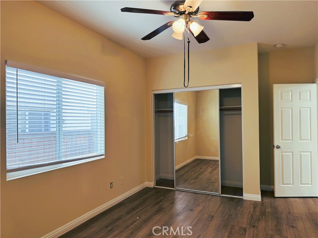 Detail Gallery Image 10 of 22 For 27524 Autumn Cir, Moreno Valley,  CA 92555 - 4 Beds | 3 Baths