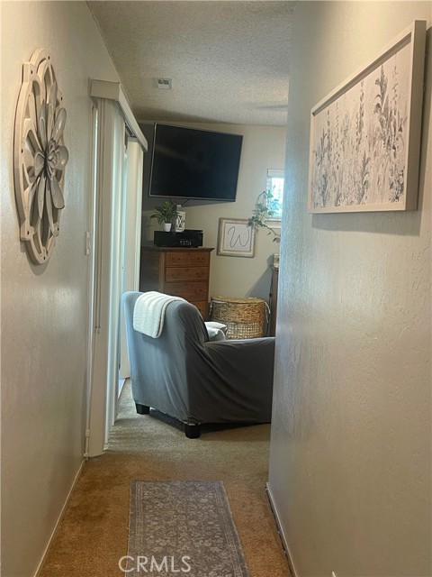 8484 Almond Avenue, Winton CA: https://media.crmls.org/medias/52fe66b0-2f70-4636-a0ee-0bc7f4366a9f.jpg