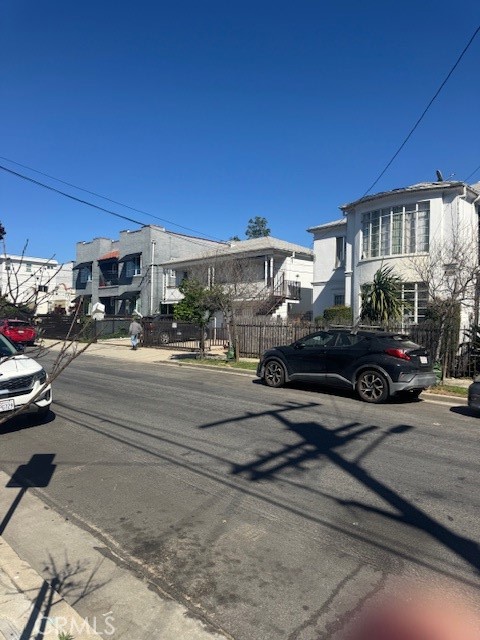 Detail Gallery Image 14 of 17 For 1200 N Kenmore, Los Angeles,  CA 90029 - – Beds | – Baths