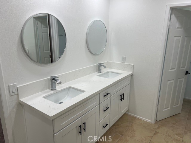 Detail Gallery Image 23 of 26 For 48 Lakeshore #2,  Irvine,  CA 92604 - 3 Beds | 2/1 Baths