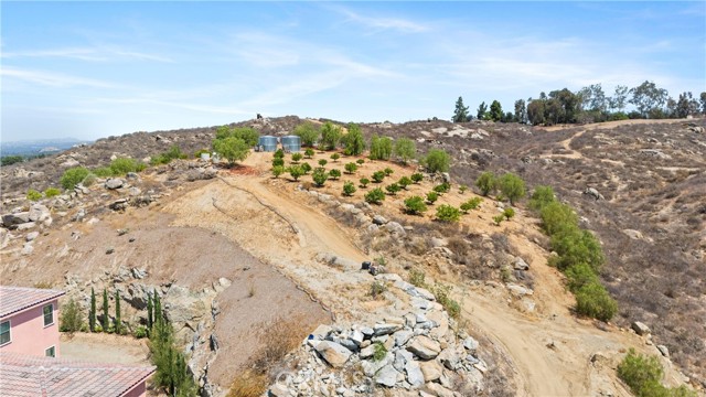 Detail Gallery Image 71 of 74 For 17190 Small Canyon Ln, Riverside,  CA 92506 - 6 Beds | 6/1 Baths