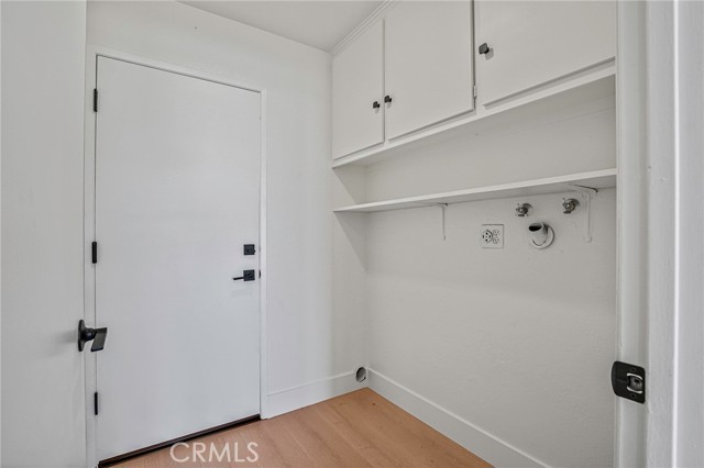 54 Cresta Verde Drive, Rolling Hills Estates CA: https://media.crmls.org/medias/52ff70b2-d545-416e-881a-3fedc3d52700.jpg