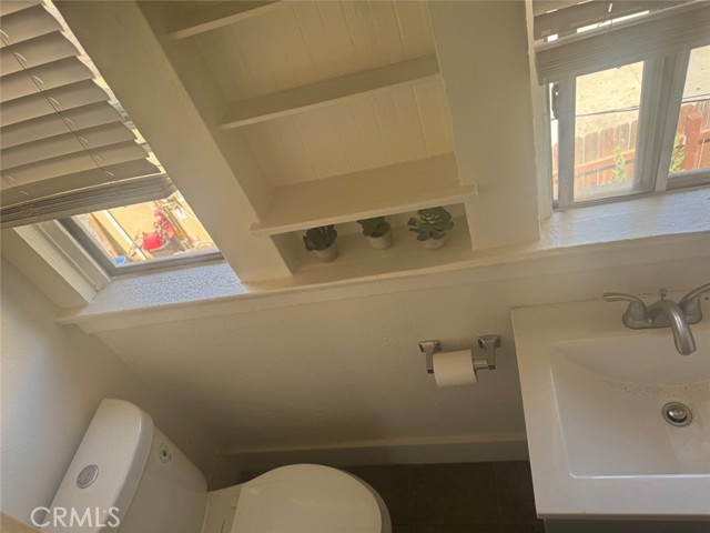 Detail Gallery Image 23 of 26 For 788 E 40th Pl, Los Angeles,  CA 90011 - 3 Beds | 2 Baths