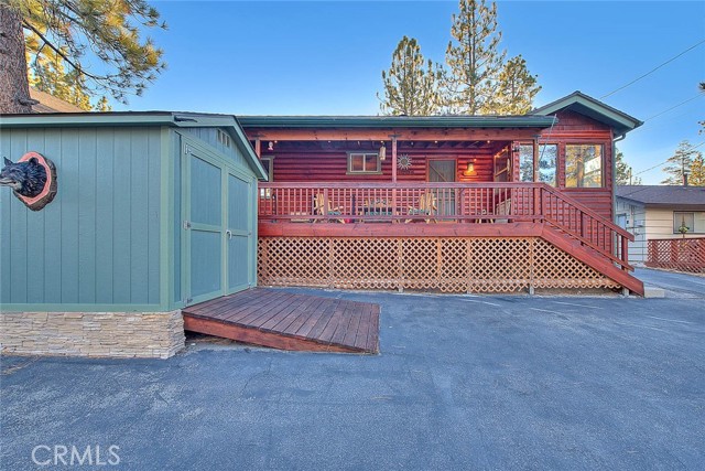 Detail Gallery Image 3 of 75 For 438 Boyd Trl, Big Bear Lake,  CA 92315 - 2 Beds | 2 Baths