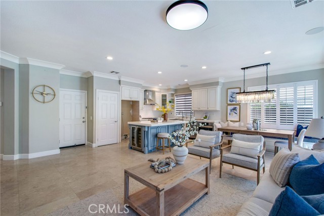 Detail Gallery Image 13 of 55 For 1012 Doria, Anaheim,  CA 92801 - 5 Beds | 3 Baths