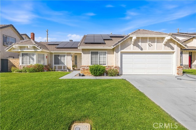 2709 Sandstone Court, Palmdale CA: https://media.crmls.org/medias/53021fff-b36d-4dfb-a631-0d38b9afba1c.jpg