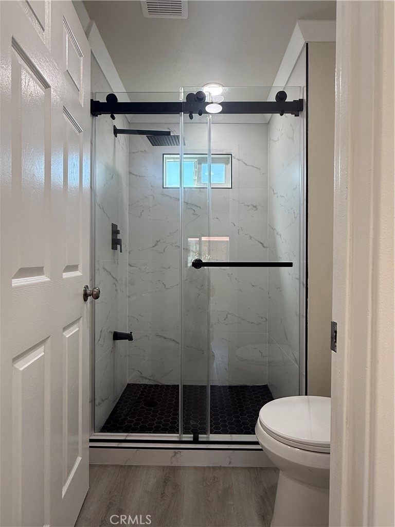 MLS #OC25236840 image #2