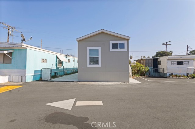 Detail Gallery Image 2 of 30 For 6154 Mission Bld #03,  Jurupa Valley,  CA 92509 - 2 Beds | 2 Baths