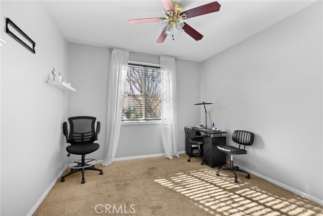 35424 Saddle Hill Road, Lake Elsinore CA: https://media.crmls.org/medias/53028fb6-4e66-46f2-a7e3-7eb63b85b0f8.jpg
