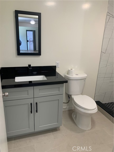 1255 Velasco, Los Angeles CA: https://media.crmls.org/medias/5303bbbb-19c3-4cc9-b76e-4be3cf93bae4.jpg