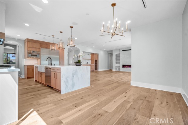 Detail Gallery Image 15 of 69 For 3312 Kenilworth Dr, Rossmoor,  CA 90720 - 6 Beds | 7 Baths