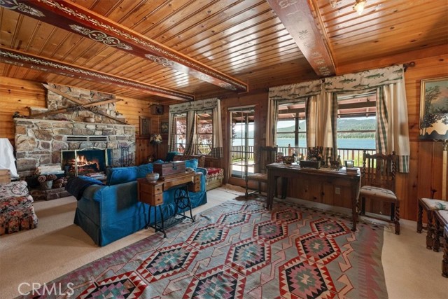 Detail Gallery Image 7 of 32 For 115 Lagunita Ln, Big Bear Lake,  CA 92315 - 4 Beds | 2 Baths