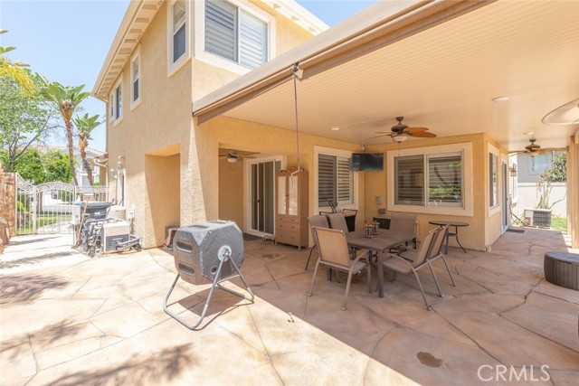 4127 Forest Highlands Circle, Corona CA: https://media.crmls.org/medias/530445f8-4b2d-46d1-8d83-9974fb4c3679.jpg