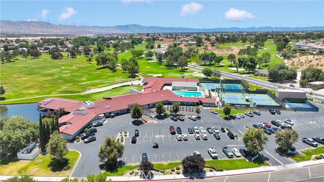 13435 Spring Valley, Victorville CA: https://media.crmls.org/medias/53045211-b1bb-40b9-9b2e-f7d868ace9fa.jpg