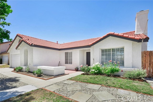 Detail Gallery Image 2 of 42 For 38145 53rd St, Palmdale,  CA 93552 - 4 Beds | 2 Baths