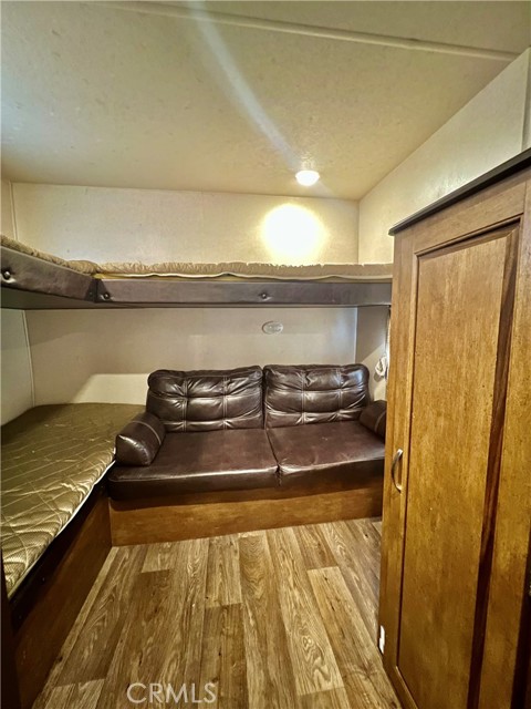 Detail Gallery Image 8 of 60 For 1295 S Cawston Ave, Hemet,  CA 92545 - – Beds | – Baths