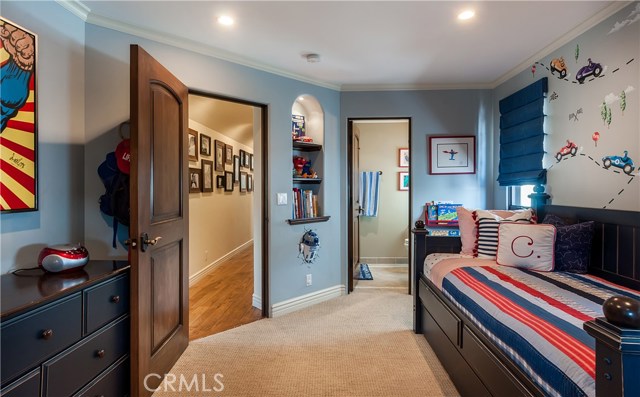 2818 Morningside Drive, Hermosa Beach, California 90254, 5 Bedrooms Bedrooms, ,4 BathroomsBathrooms,Residential,Sold,Morningside,SB17244610