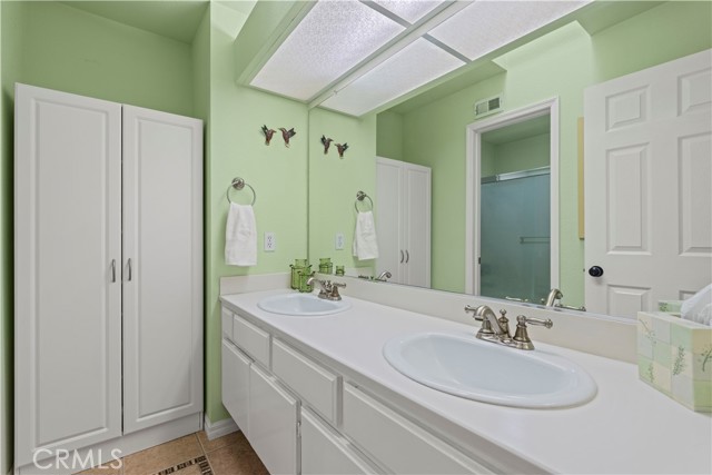 Detail Gallery Image 31 of 52 For 26355 Marsala Dr, Valencia,  CA 91355 - 4 Beds | 2 Baths