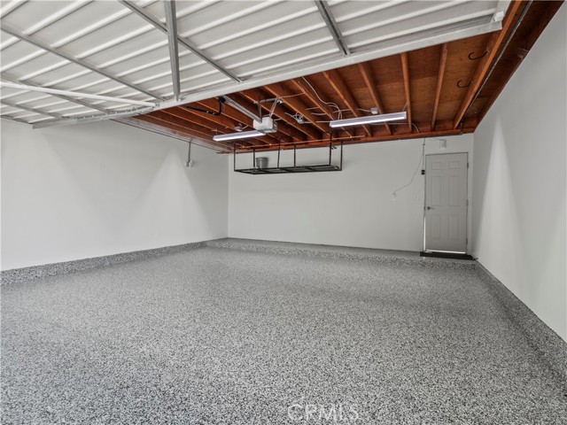 Detail Gallery Image 14 of 31 For 27065 Crossglade Ave #1,  Canyon Country,  CA 91351 - 3 Beds | 2/1 Baths