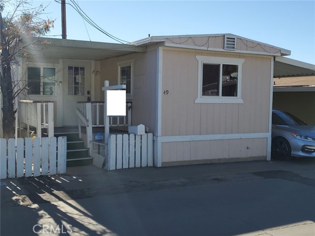 Detail Gallery Image 1 of 13 For 18035 Soledad Canyon Rd #49,  Canyon Country,  CA 91387 - 3 Beds | 2 Baths