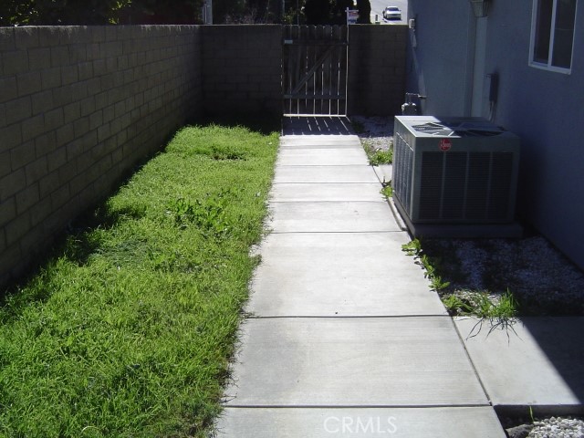 Detail Gallery Image 21 of 22 For 11217 Springfield St, Riverside,  CA 92505 - 3 Beds | 2/1 Baths