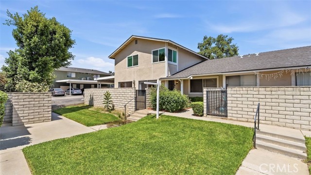 1319 Parkside DR