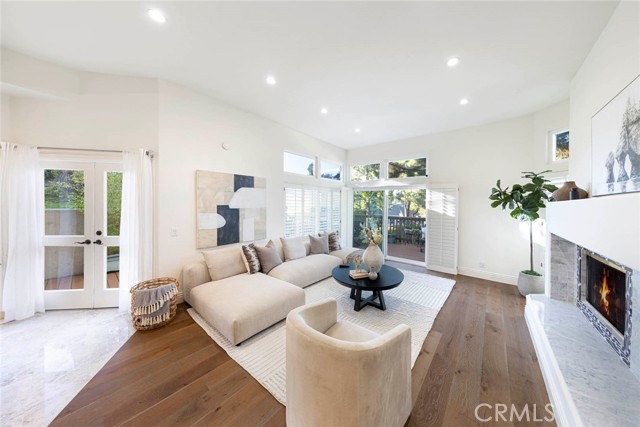 Detail Gallery Image 22 of 56 For 16 Lucerne, Newport Beach,  CA 92660 - 4 Beds | 3/1 Baths