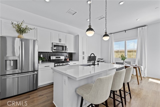 Detail Gallery Image 6 of 52 For 4408 S. Grant Paseo, Ontario,  CA 91762 - 3 Beds | 2/1 Baths