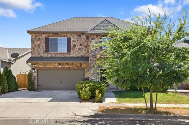 Detail Gallery Image 2 of 53 For 146 Sproul Ct, Merced,  CA 95348 - 6 Beds | 3/1 Baths