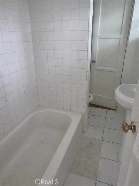 5856 South Olive photo 23