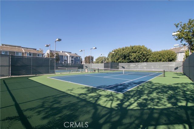 20191 Cape Coral Lane, Huntington Beach CA: https://media.crmls.org/medias/530985ec-2702-4c06-a7e5-08b69161ccdf.jpg