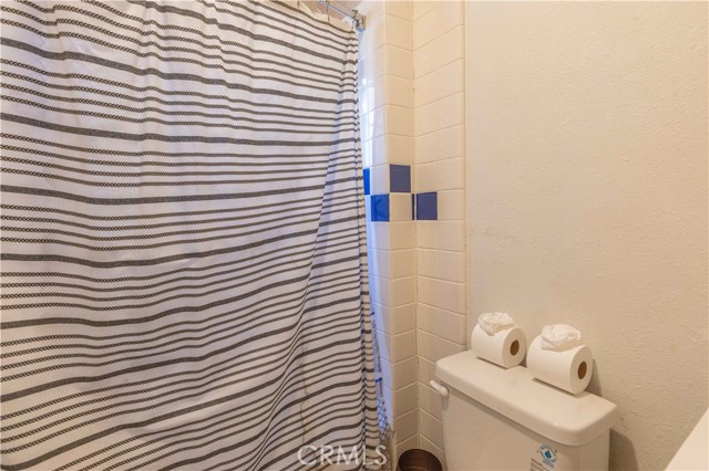 Detail Gallery Image 22 of 27 For 796 Silver Tip Dr, Big Bear Lake,  CA 92315 - 2 Beds | 2 Baths