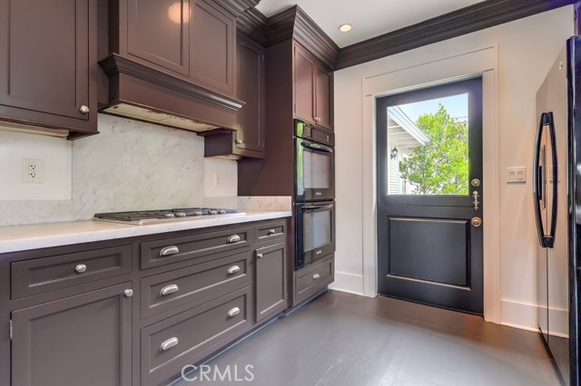 234 Ximeno Avenue, Long Beach CA: https://media.crmls.org/medias/530a74e6-bcaf-4d70-a0bc-3eb39735f936.jpg