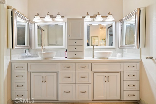 5570 Rancho La Loma Linda Drive, Paso Robles CA: https://media.crmls.org/medias/530a7ac9-3864-4074-9987-fc81c9e81cff.jpg