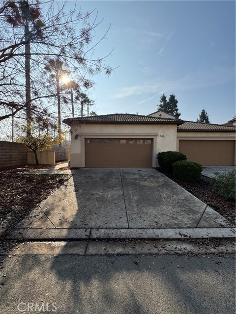 Detail Gallery Image 1 of 13 For 2300 Capri, Chowchilla,  CA 93610 - 3 Beds | 2 Baths