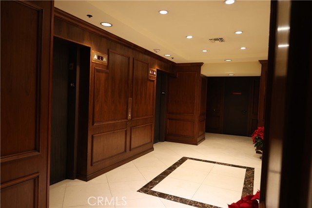 Detail Gallery Image 31 of 38 For 222 Monterey Rd #1603,  Glendale,  CA 91206 - 2 Beds | 2 Baths