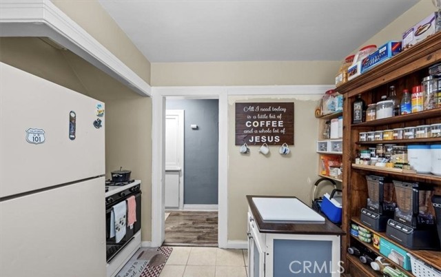 1236 W Martin Luther King Jr., Los Angeles CA: https://media.crmls.org/medias/530da82c-8e72-468f-8058-8b68f2ff9068.jpg