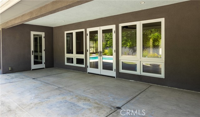 Detail Gallery Image 23 of 43 For 933 W Riviera Dr., Santa Ana,  CA 92705 - 3 Beds | 2/1 Baths