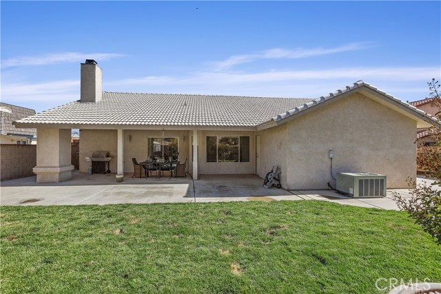 13660 SPRING VALLEY PKWY, Victorville CA: https://media.crmls.org/medias/530f7165-e8d9-4937-bb03-c4245054a37e.jpg