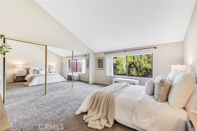 Detail Gallery Image 17 of 46 For 228 via Del Caballo, Oak Park,  CA 91377 - 4 Beds | 2/1 Baths